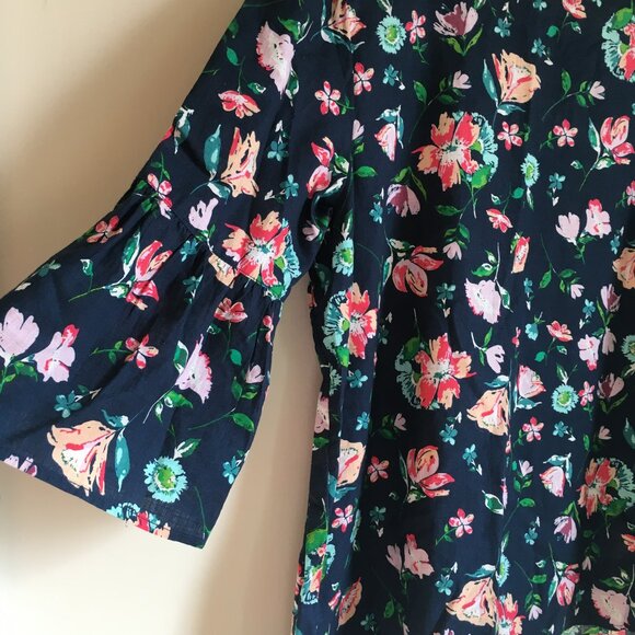 Floral Cotton Bell Sleeve Fairy Garden Top - Picture 6 of 8